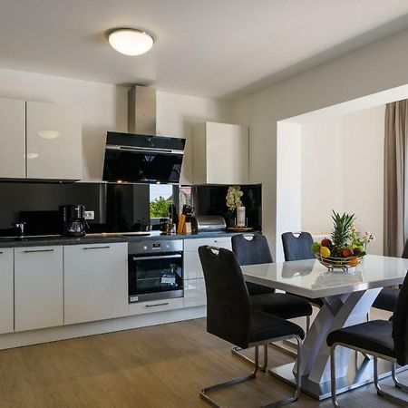 Apartments Apollo Τρογκίρ Εξωτερικό φωτογραφία