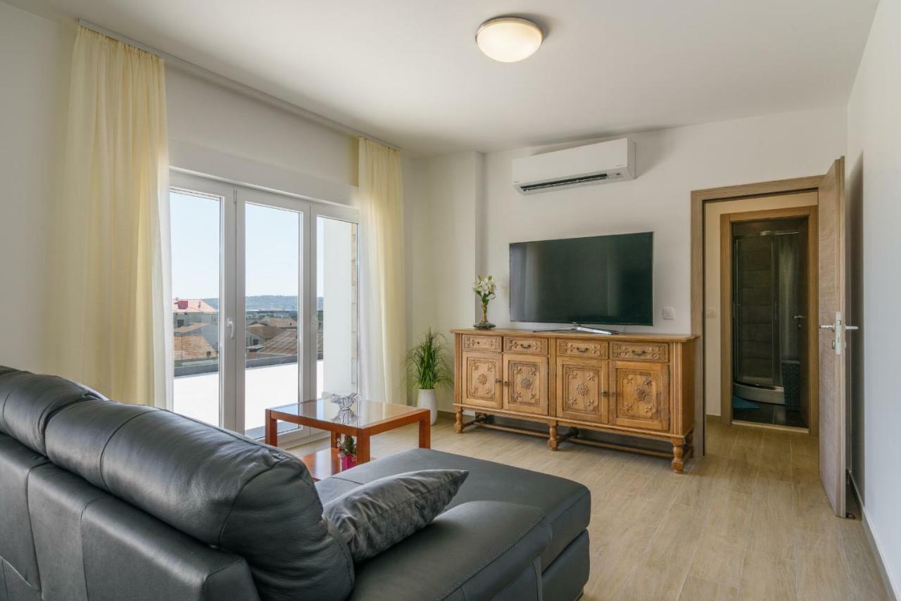 Apartments Apollo Τρογκίρ Εξωτερικό φωτογραφία